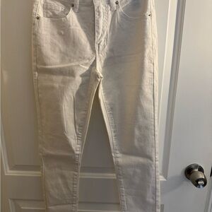 Women's Classic White Skinny Jeans
